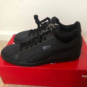 🚨Puma Sneakers 🚨